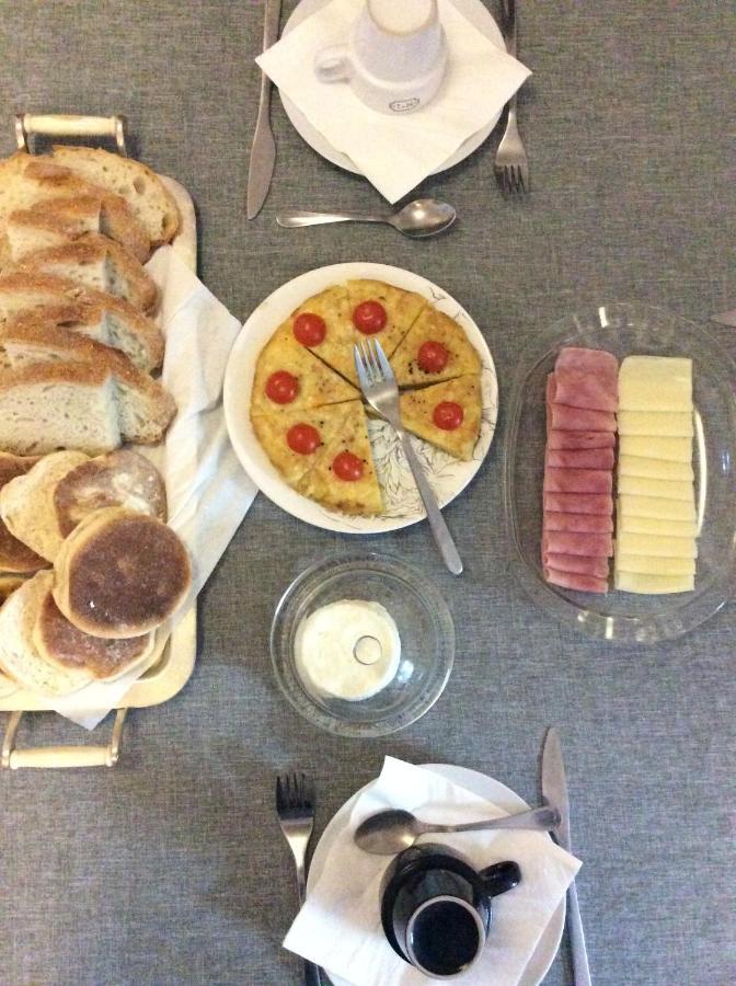 Marina Lounge Home Πόντα Ντελγκάντα Εξωτερικό φωτογραφία