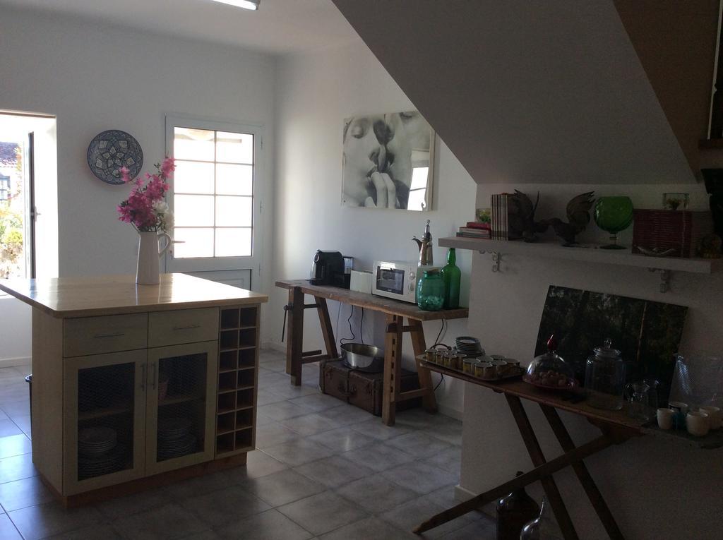 Marina Lounge Home Πόντα Ντελγκάντα Εξωτερικό φωτογραφία